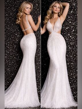 Jovani white heat-stone rhinestone cut out gown JVN 25846A NWT size 00